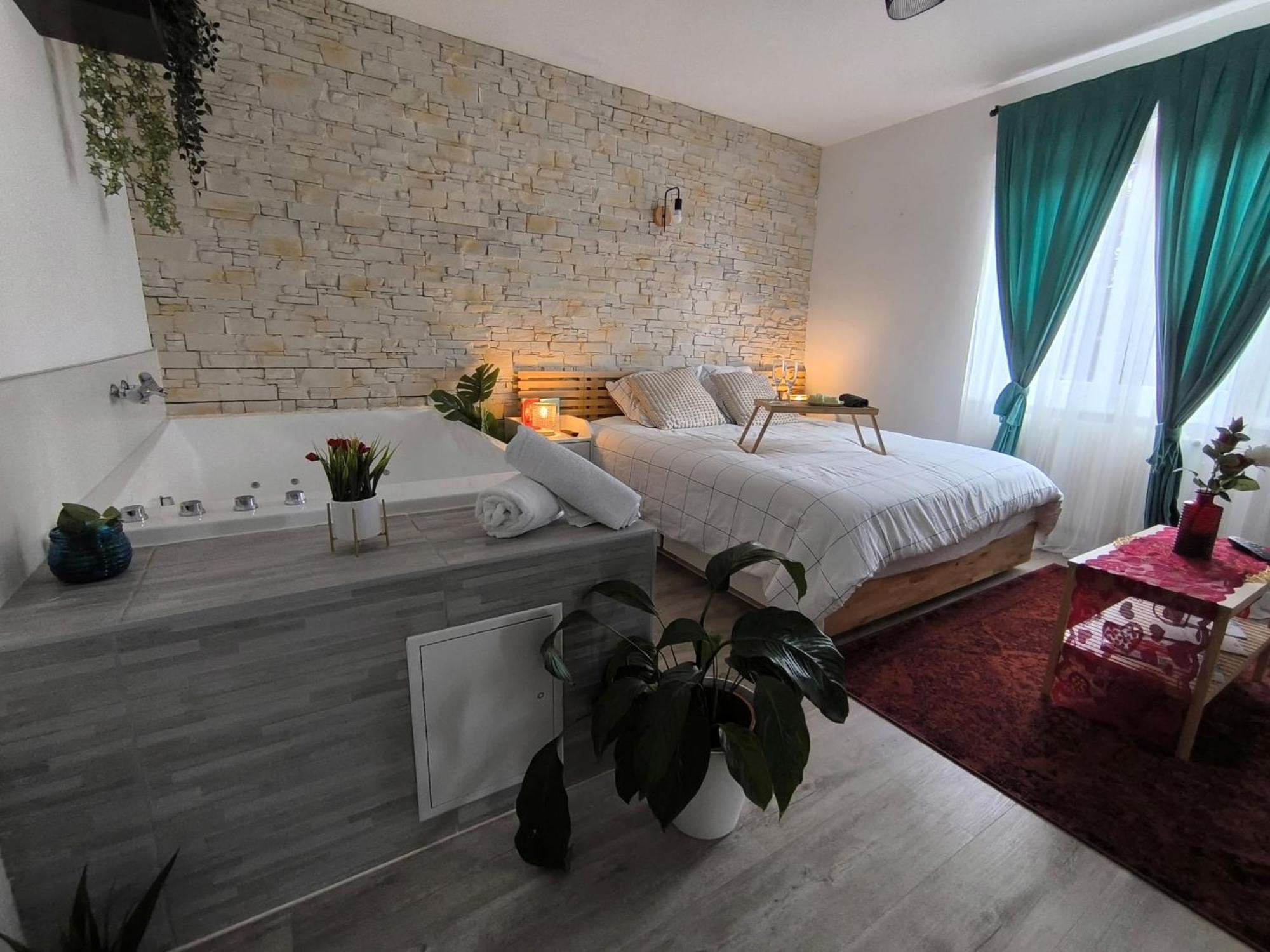 Romantic Cocon Home In Mulhouse Eksteriør billede